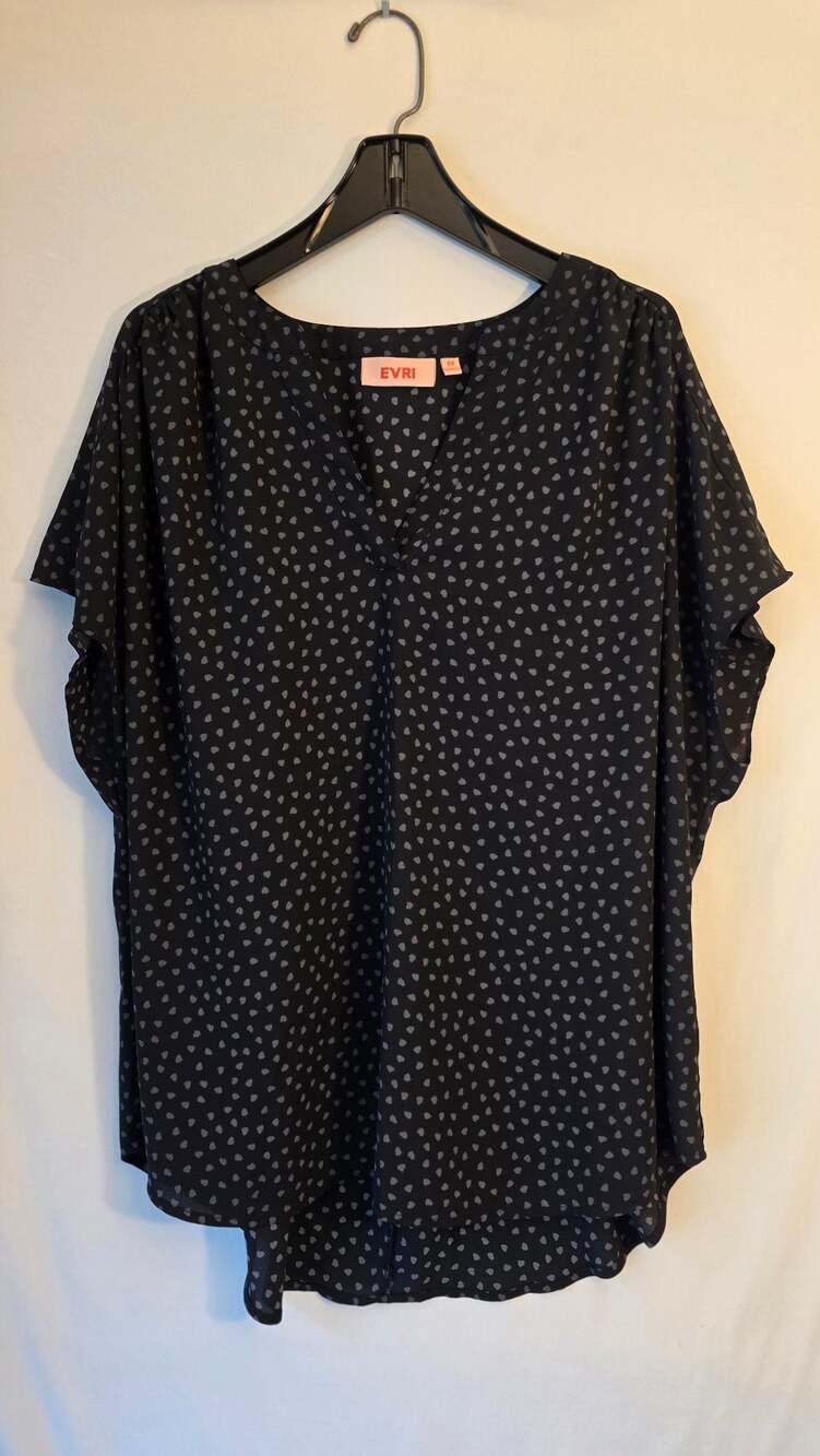 EVRI Plus Size Women's Black Heart-Print Blouse, Size 2X